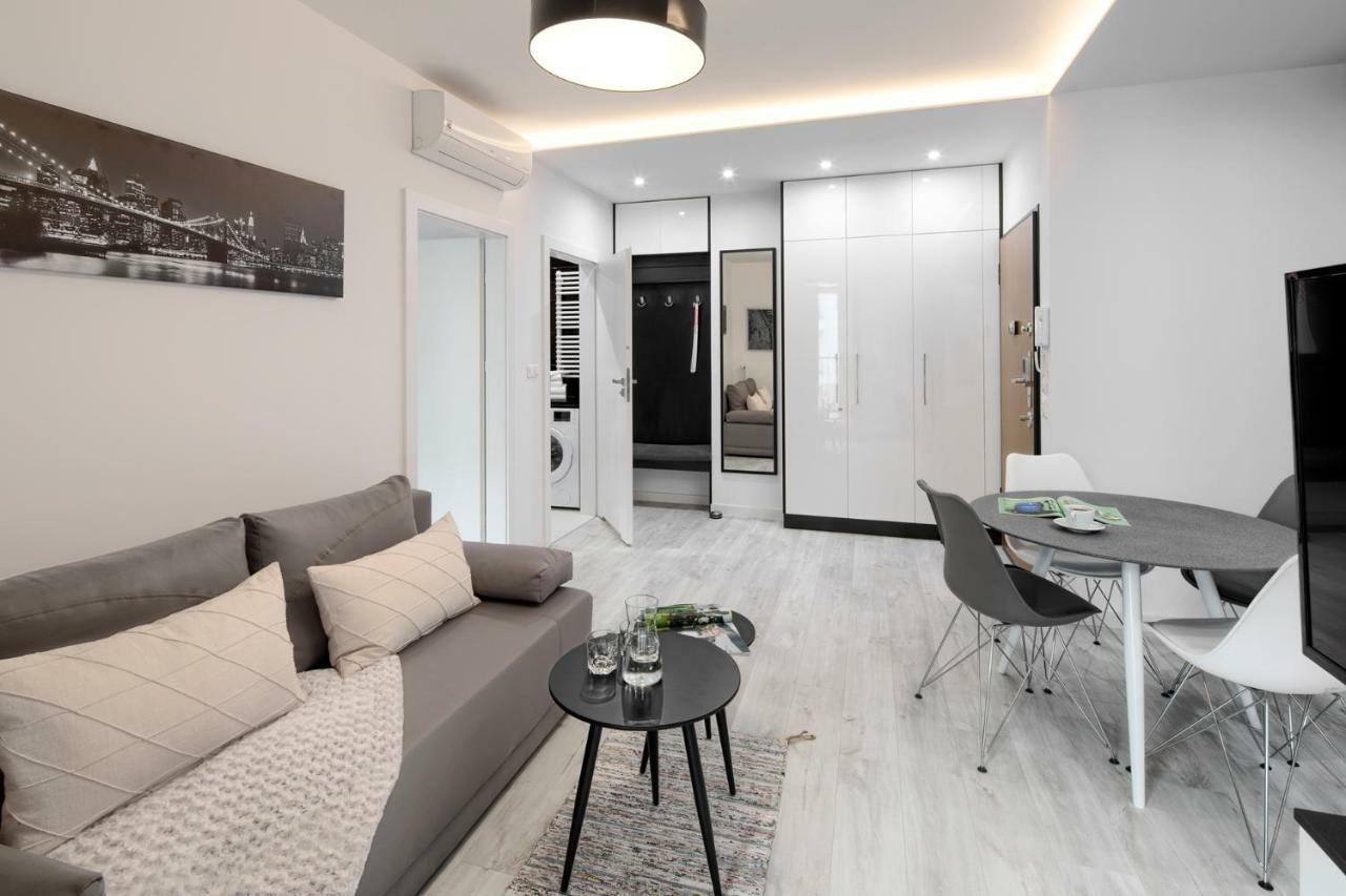 Native Apartments Lubelska 10 Krakow Ngoại thất bức ảnh